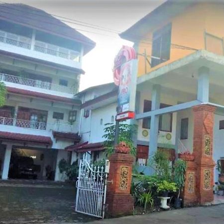 Mojokerto Wisma & Kantin Amanda מראה חיצוני תמונה